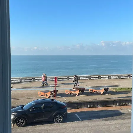 Semesterbostad Cote Ouest *