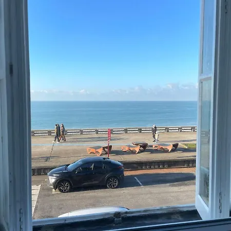 Cote Ouest Semesterbostad *